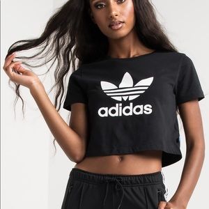 Adidas crop top REPOST ALREADY SOLD DO NOT BUY